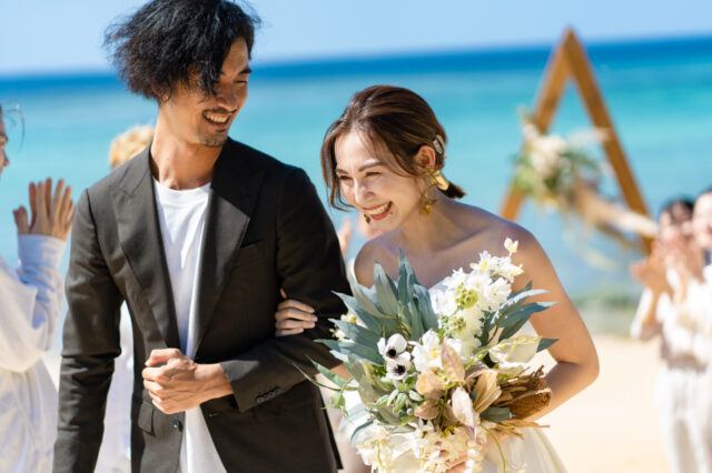 沖縄リゾート婚の魅力がいっぱい！費用を抑えるポイントも解説